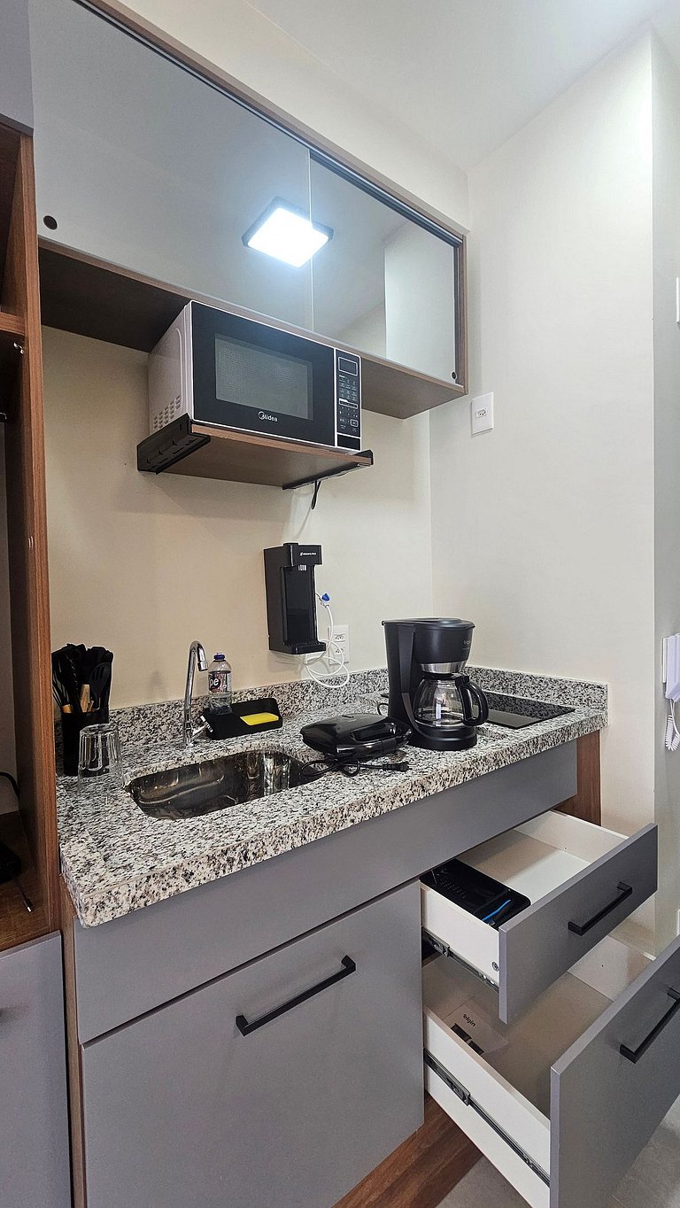 Studio moderno no Brooklin – WiFi rápido