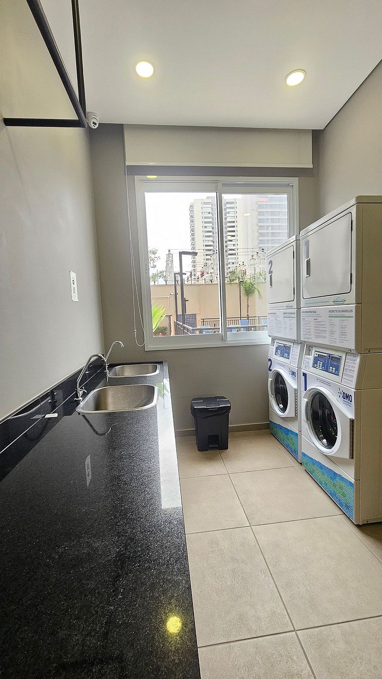 “Studio moderno Campo Belo – perto Congonhas”