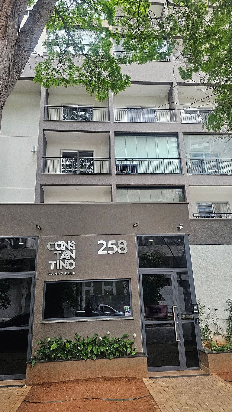 “Studio moderno Campo Belo – perto Congonhas”