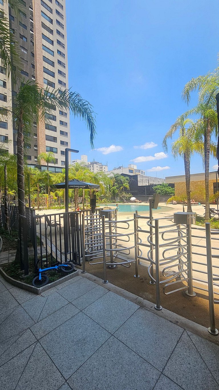 Piscine Home Resort Brás • By Fica por Aqui