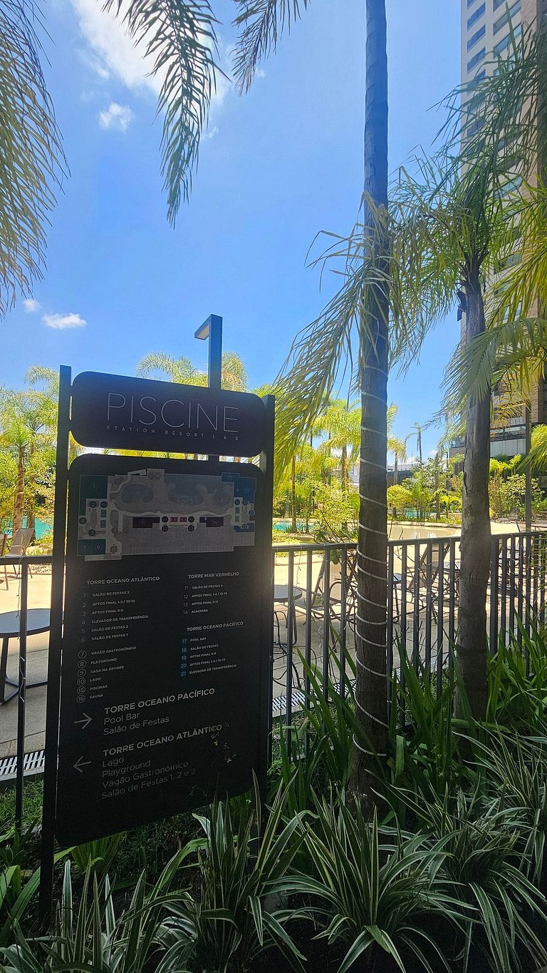 Piscine Home Resort Brás • By Fica por Aqui