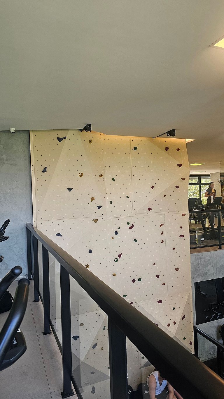 Piscine Home Resort Brás • By Fica por Aqui