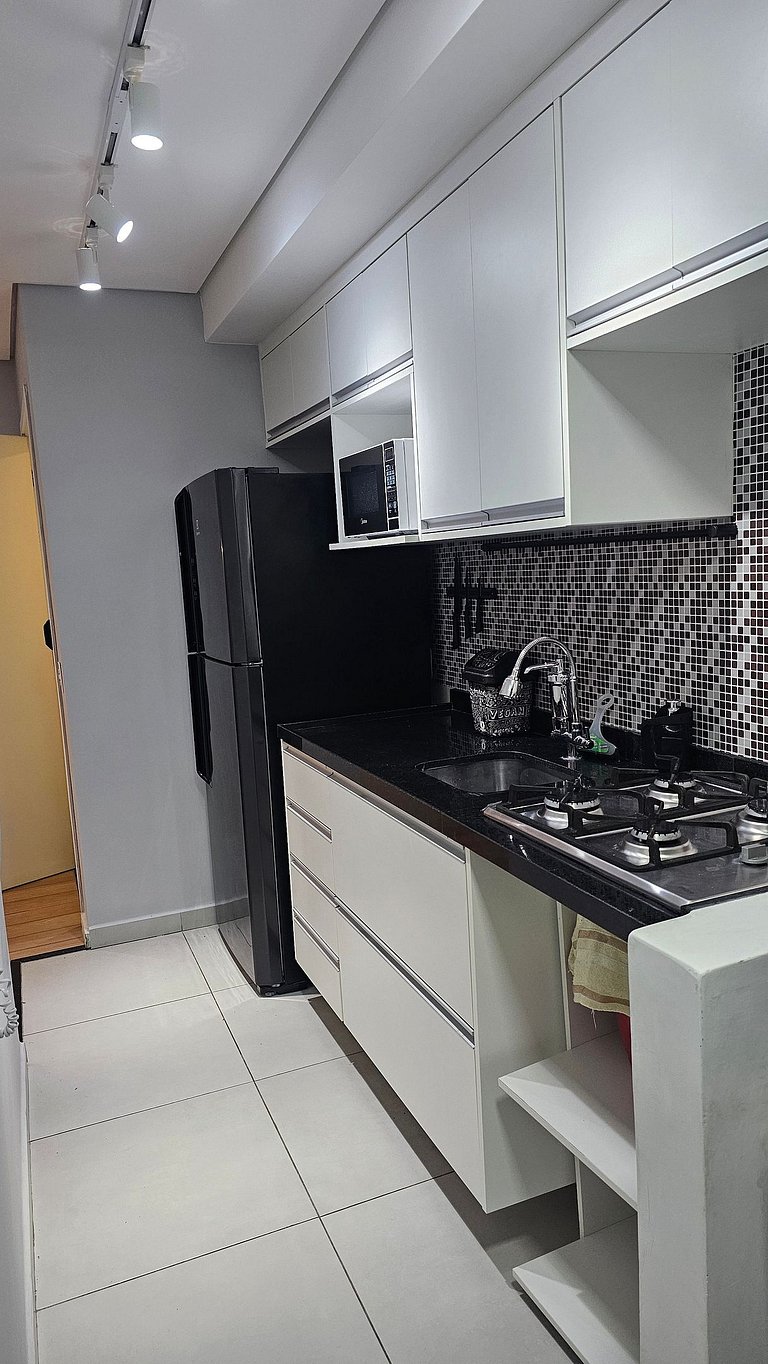 Brás | 1 Quarto • Compras • Anhembi • Centro