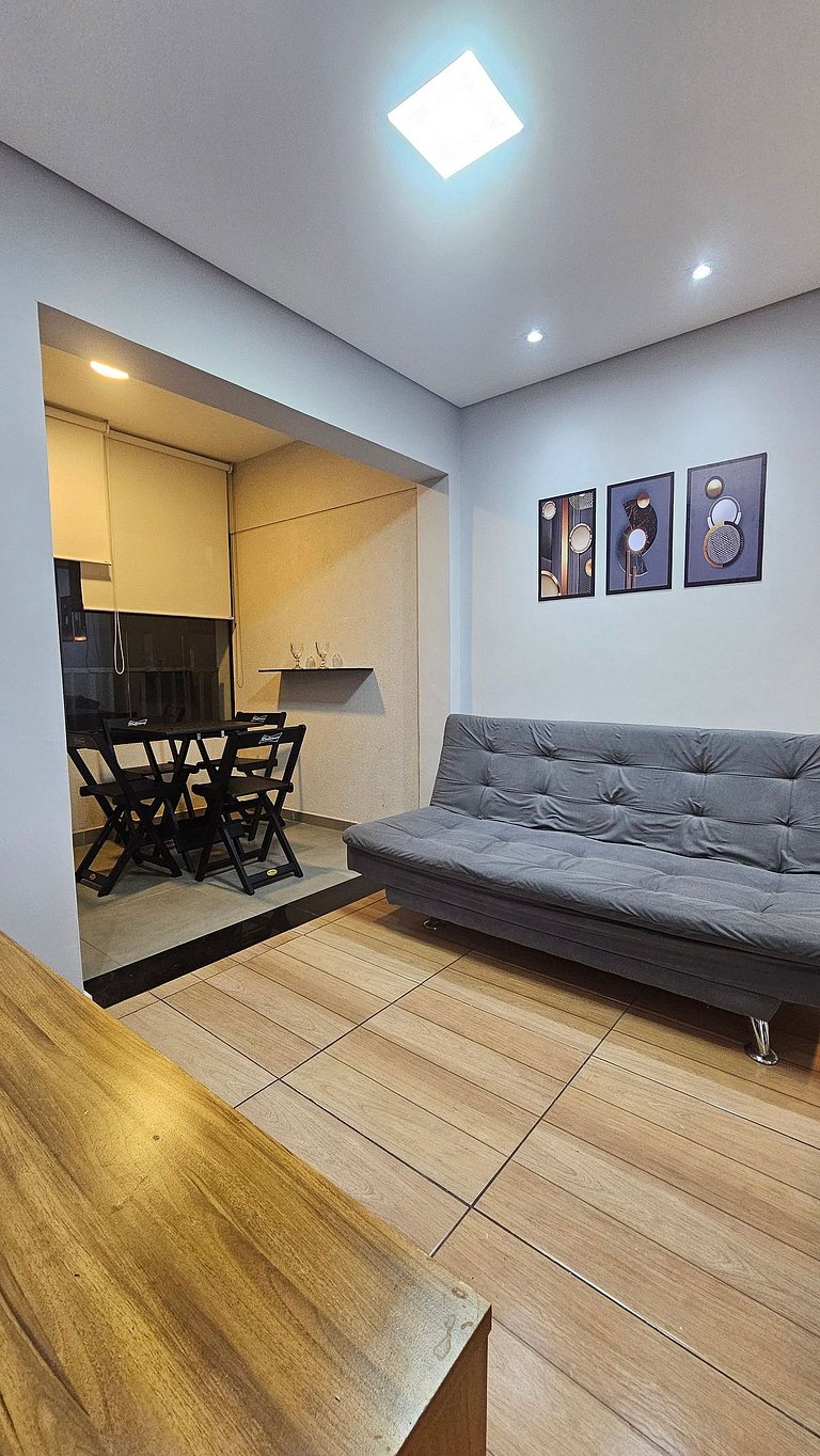 Brás | 1 Quarto • Compras • Anhembi • Centro