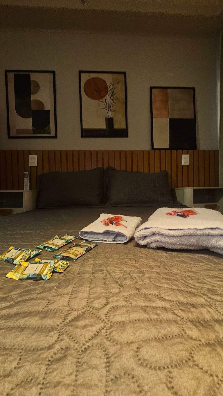 Studio 5min Metrô Ana Rosa | Próx Hospitais