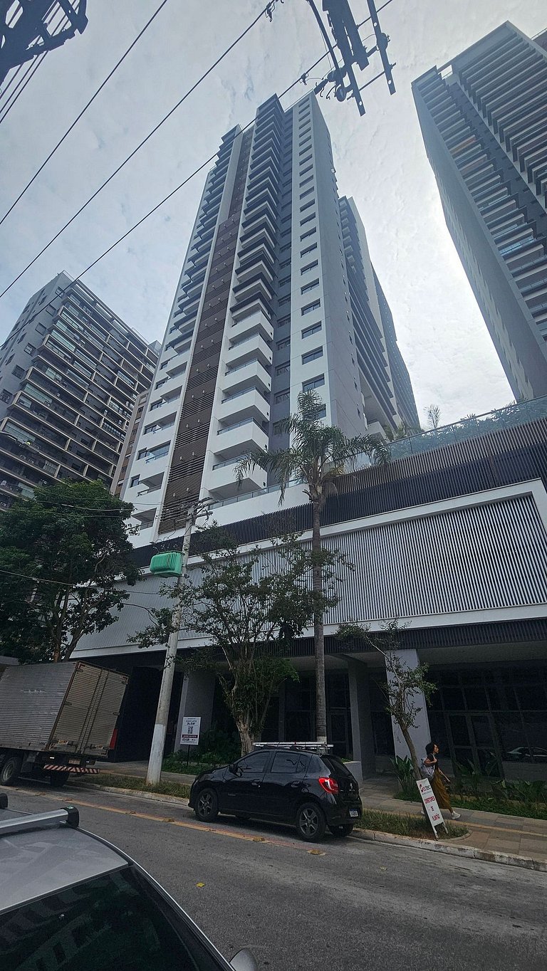 Studio Brooklin | Próx WTC e Berrini