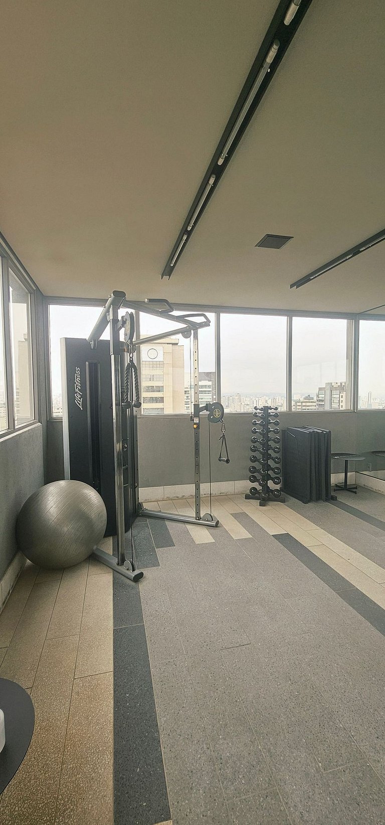 Studio Paulista Metrô Vergueiro e Hospitais