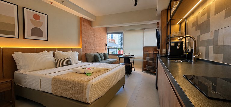 Studio Premium p/ 4 | Brooklin, WTC e Berrini